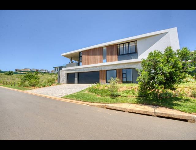 4 BEDROOM HOUSE FOR SALE IN SEATON ESTATE